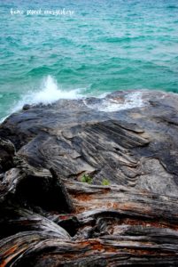lake-superior-splash